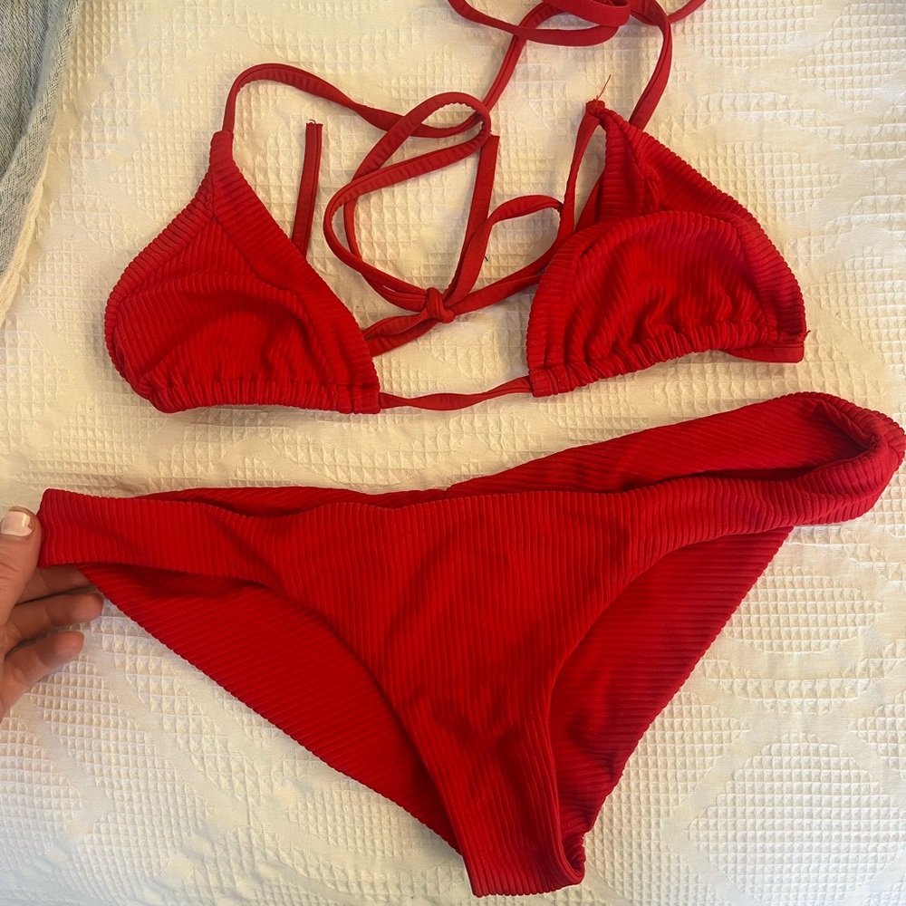 Frankie’s bikinis set
